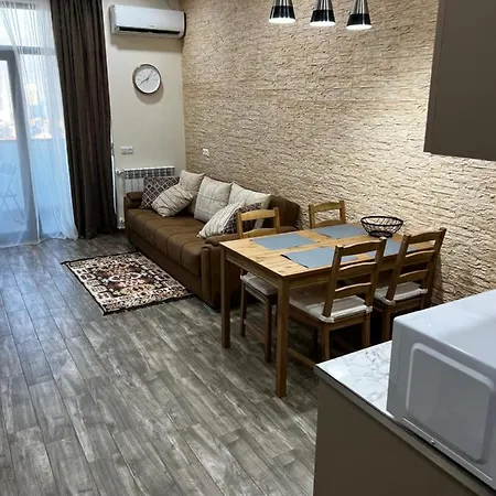 Квартира С Шикарным Видом И Отдельной Спальней Batumi Exterior photo